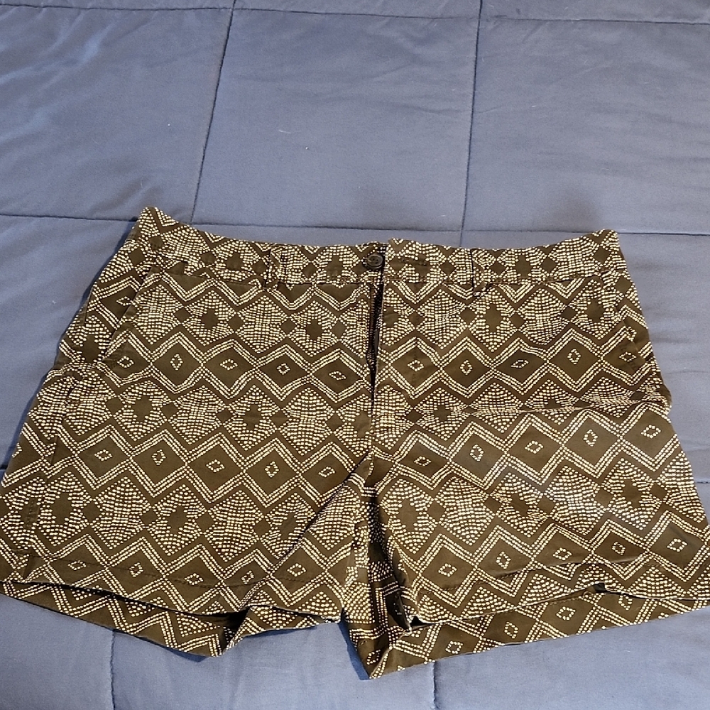 Banana Republic Brown Geometric Women's Cargo Shorts